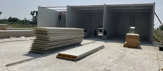 PUF panels and room shells going up on a MushroomWale site